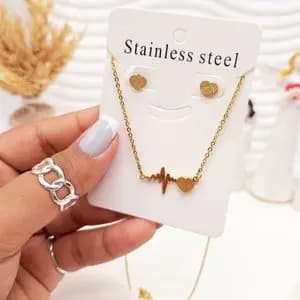 ست گوشواره و گردنبند طرح ضربان قلب طلایی استیل