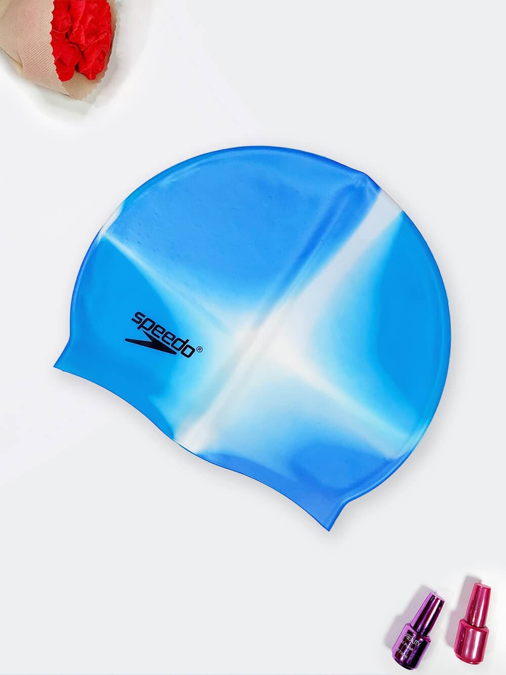 کلاه شنا طرح آبرنگ آبی و سفید رنگ سیلیکونی برند اسپیدو ( Speedo )