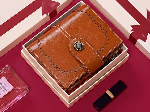 کیف پول زنانه چرمی تاشو IOS/Aiguoshi Cowhide women's folding wallet 2045