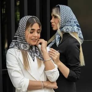 مینی اسکارف دیور نخی