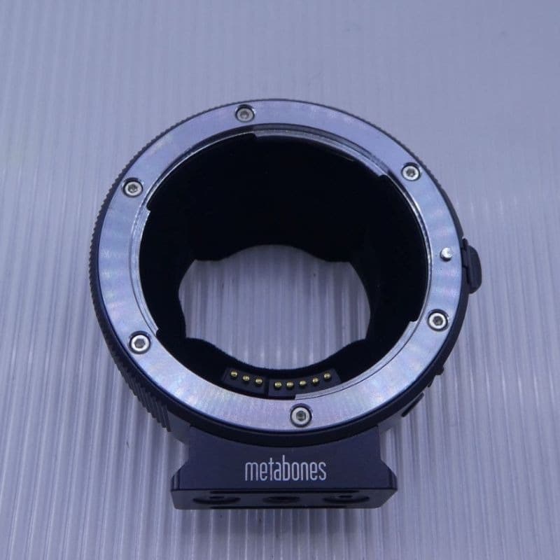 آداپتور تبدیل مانت دست دوم metabones EF Lens to Sony E Mount T Smart Adapter Mark V(جعبه دارد)